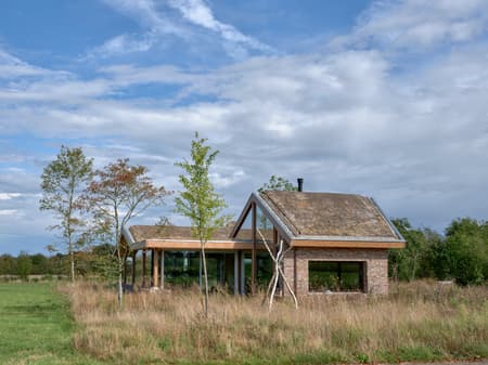 House in the Meadow 